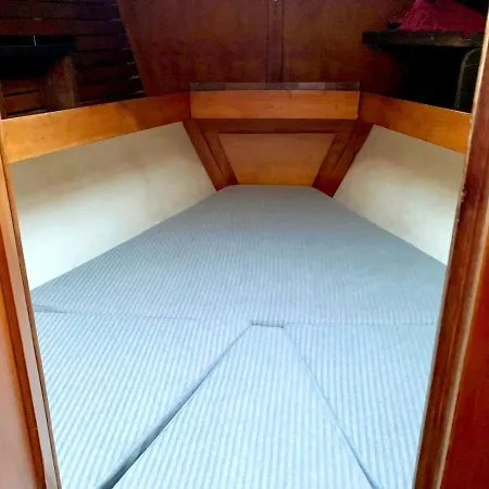 Botel Voilier - L'Evasion *