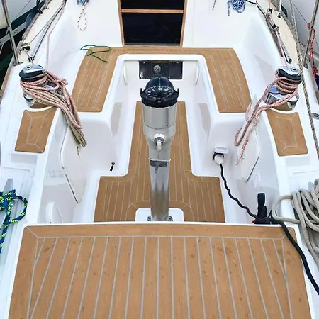 Voilier - L'Evasion Botel